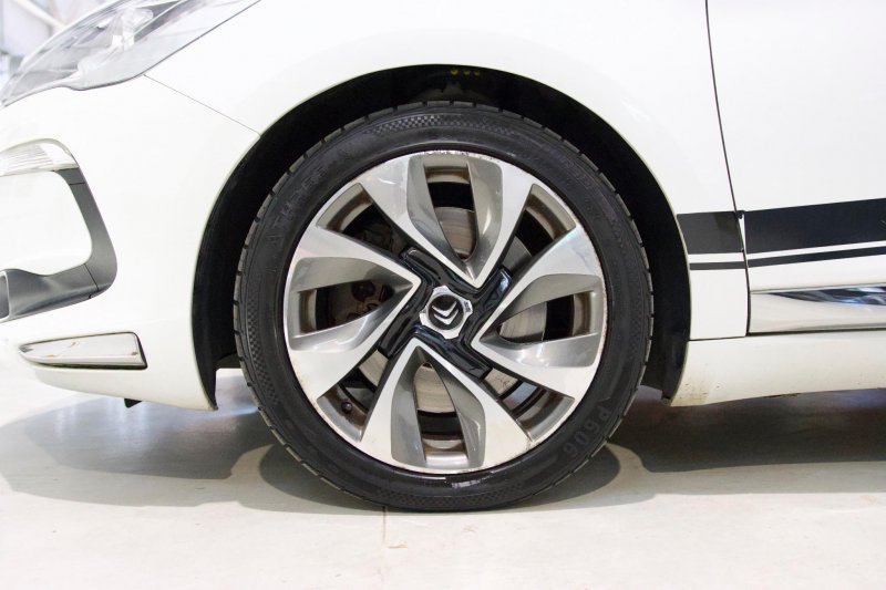 CITROEN DS5