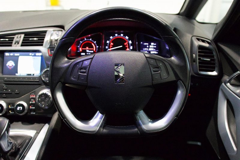 CITROEN DS5