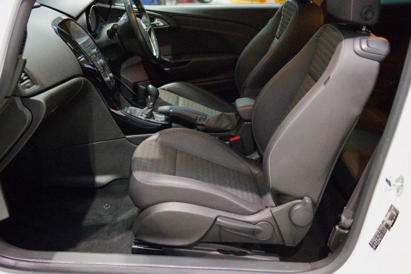 VAUXHALL ASTRA GTC