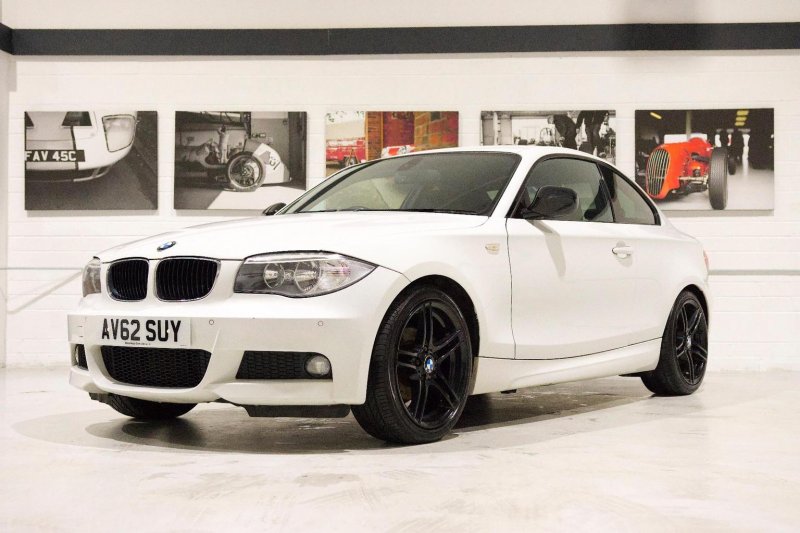 BMW 1 SERIES