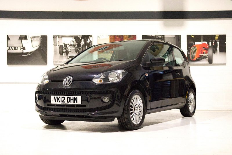 VOLKSWAGEN UP