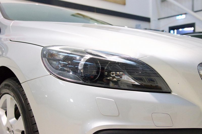VOLVO V40 CROSS COUNTRY