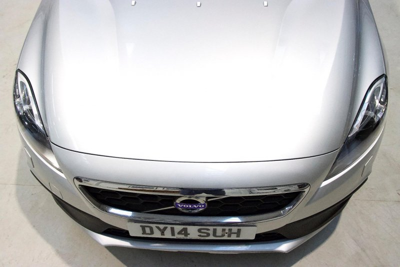 VOLVO V40 CROSS COUNTRY