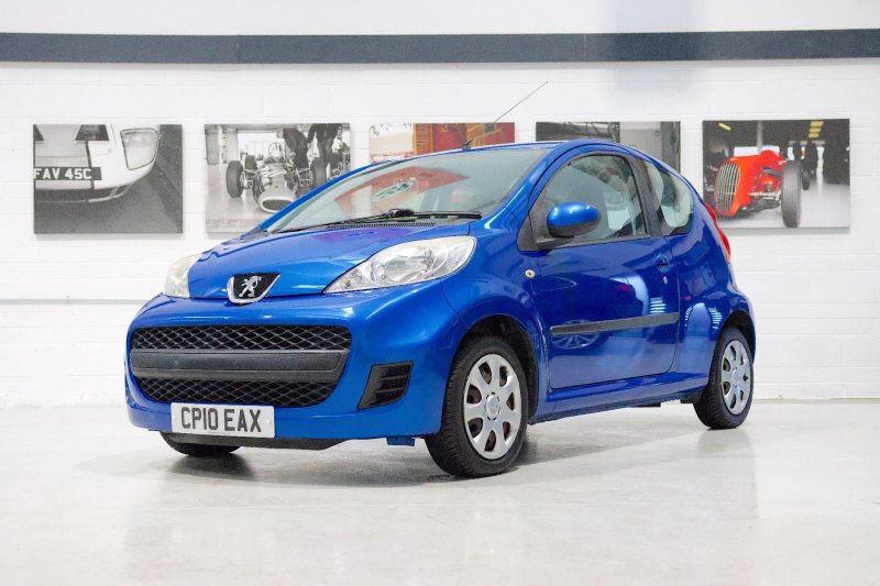 PEUGEOT 107