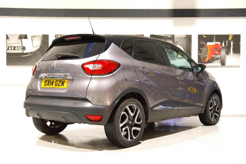 RENAULT CAPTUR