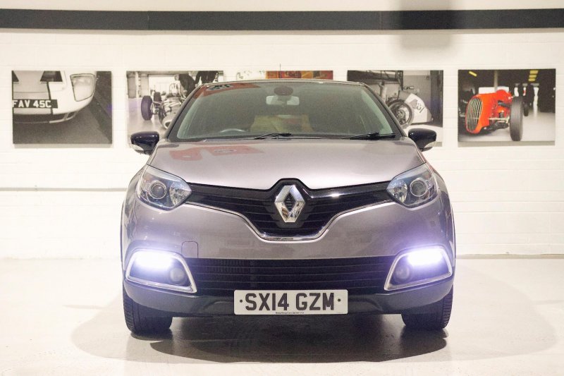 RENAULT CAPTUR