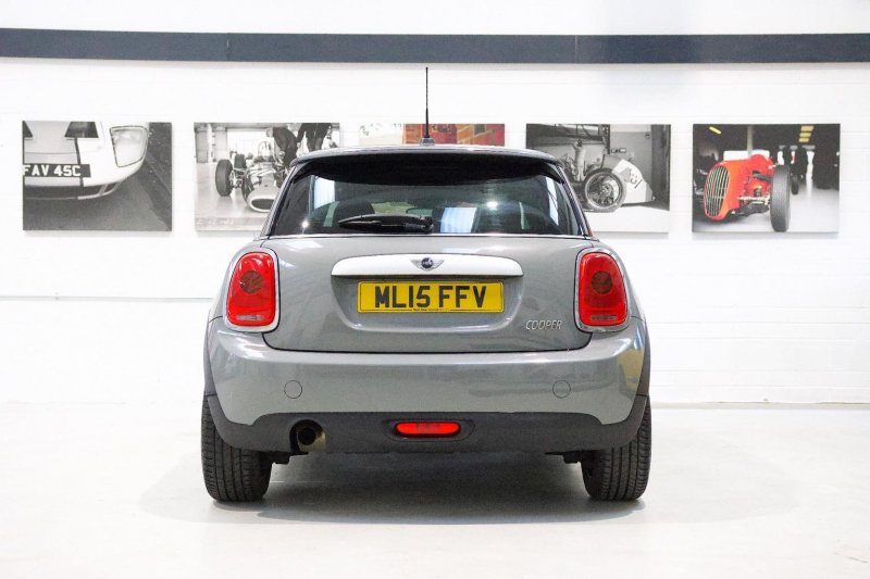 MINI HATCH