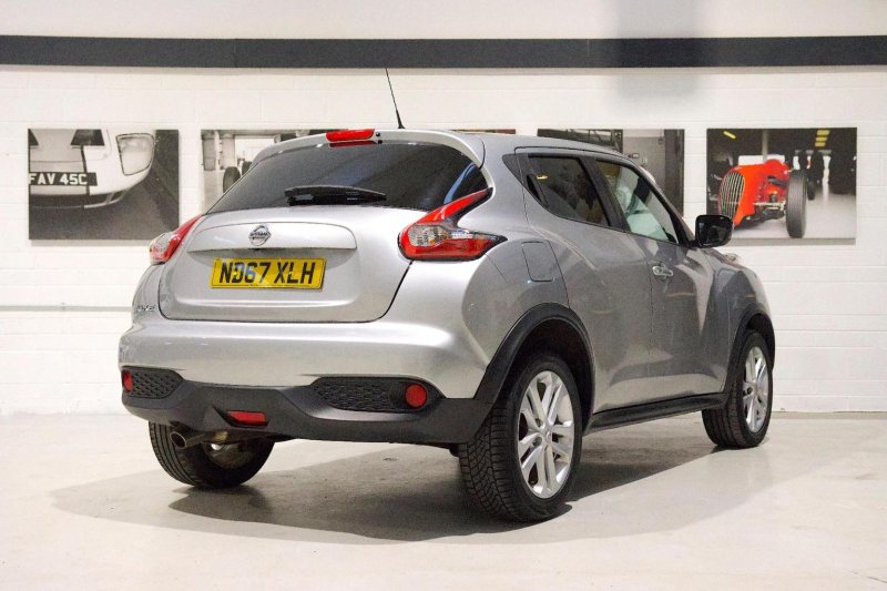 NISSAN JUKE