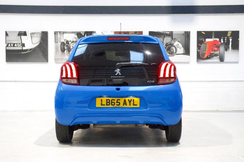 PEUGEOT 108