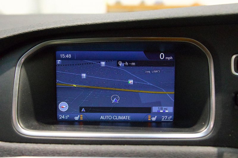VOLVO V40 CROSS COUNTRY