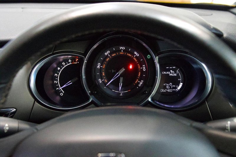 DS AUTOMOBILES DS 3