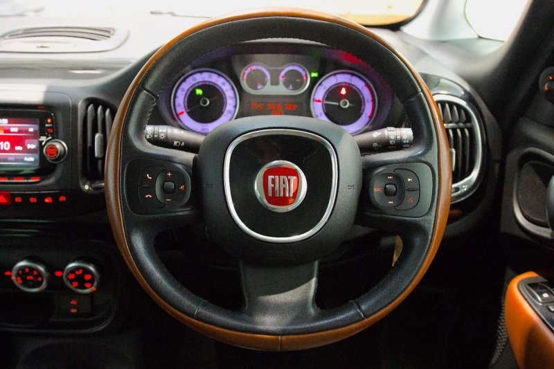 FIAT 500L