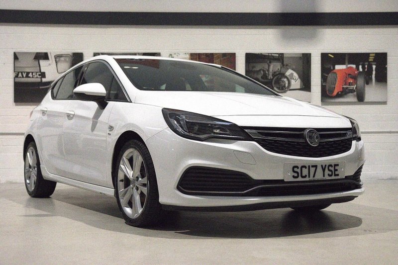 VAUXHALL ASTRA